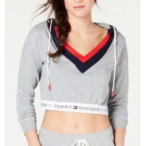 Tommy Hilfiger Cropped Hoodie Sweatshirt by Urban Outfitters
